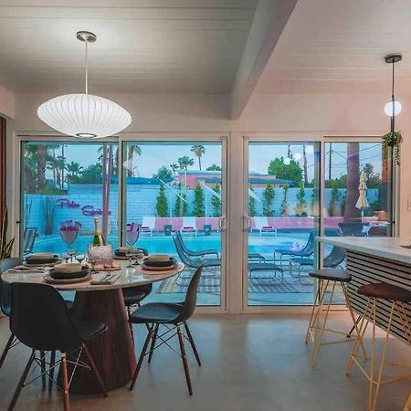 Alexander: Retro Chic Oasis 2023 Modernism Showcase House Palm Springs Buitenkant foto