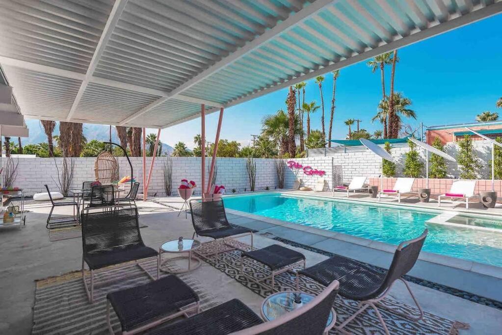 Alexander: Retro Chic Oasis 2023 Modernism Showcase House Palm Springs Buitenkant foto